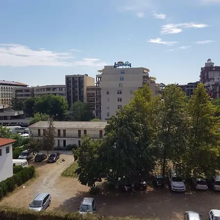 Apartman в4-3, Ashton Hall *